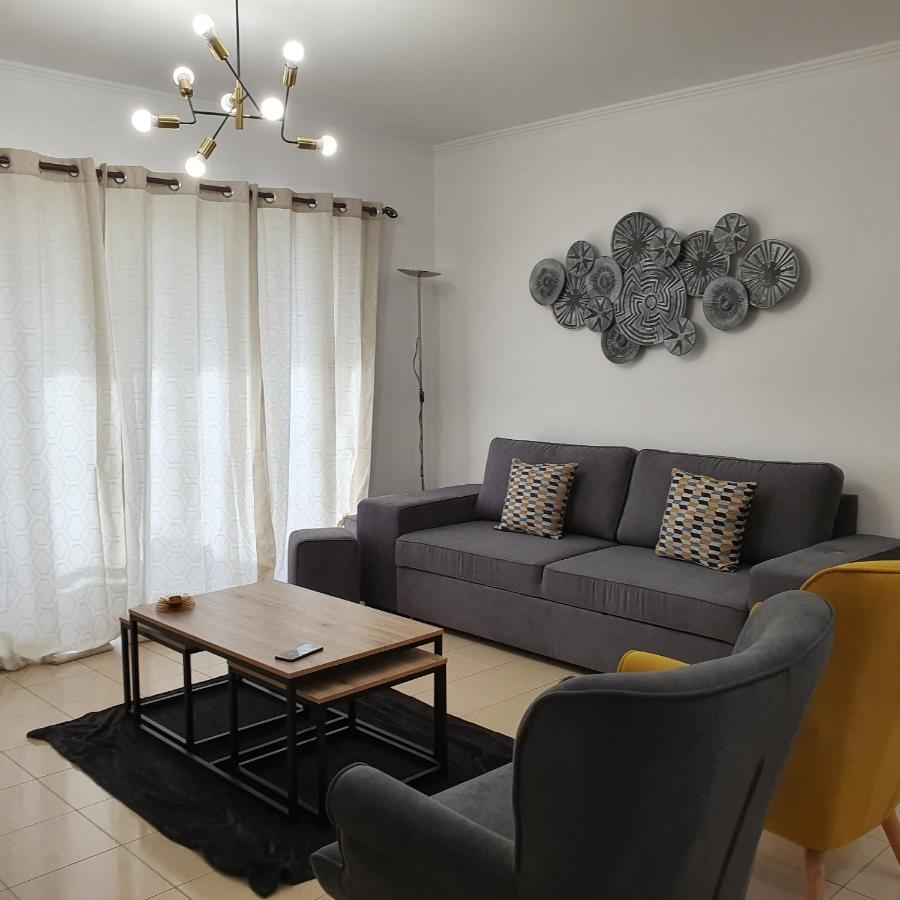 Black'Nyellow Place Вила-Франка-ду-Кампу Экстерьер фото