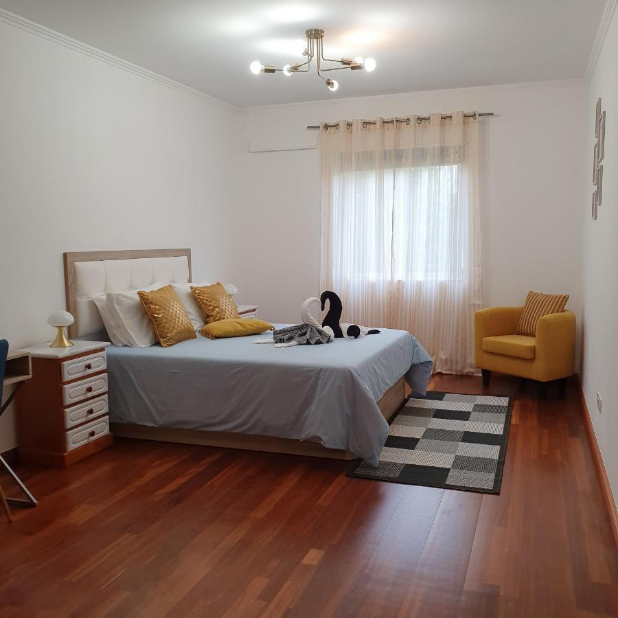 Black'Nyellow Place Вила-Франка-ду-Кампу Экстерьер фото